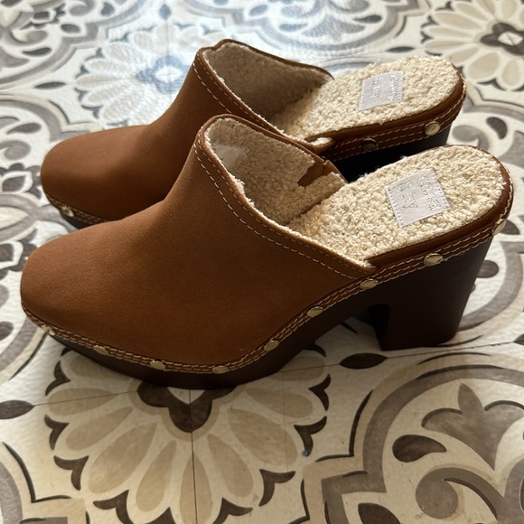 Crown & Ivy Dark Brown Heeled Mules 9 - Picture 2 of 4